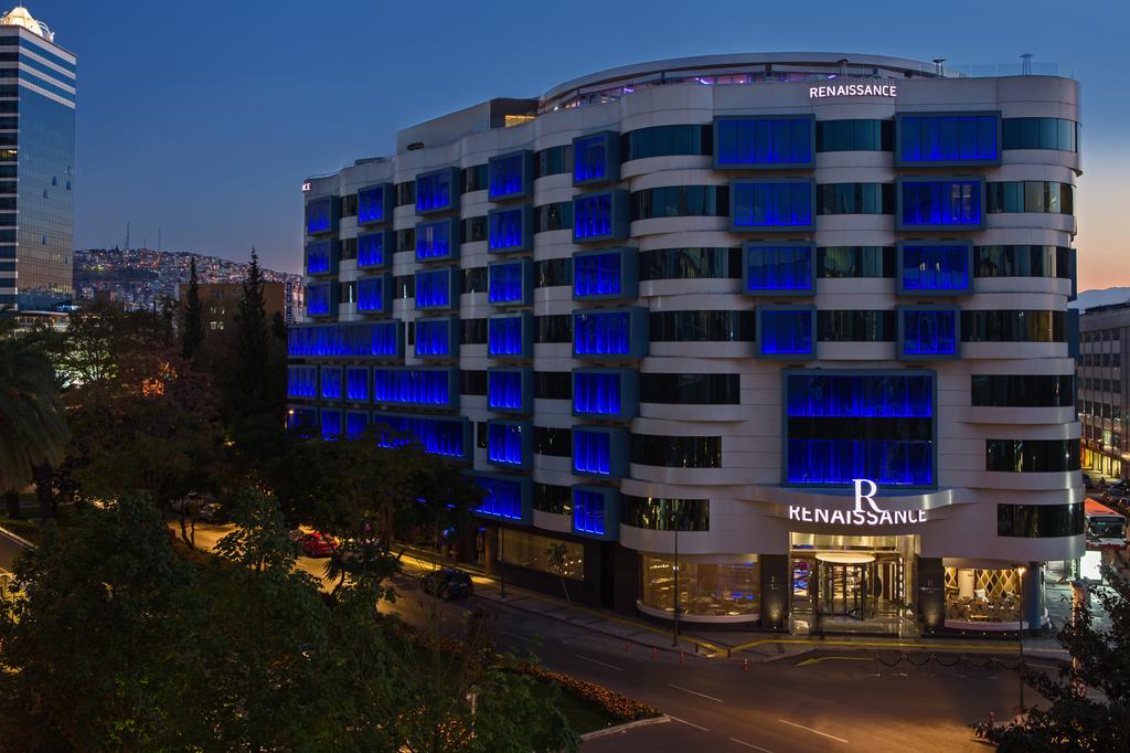 فندق رينسانس أزمير
