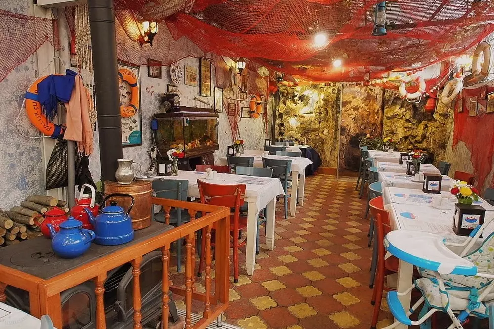 أفضل مطاعم السمك في مدينة اسطنبول القديمة